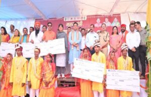 पेंड्रा के सामूहिक विवाह समारोह में 72 जोड़े परिणय सूत्र में बंधे विधायक श्री मरपची ने दी शुभकामनाएं